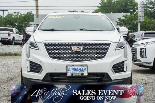 2022 Cadillac XT5 Premium Luxury