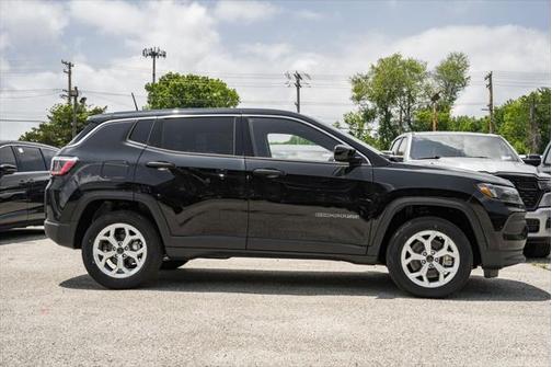 2025 Jeep Compass Sport