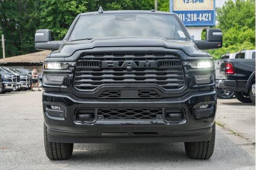 2025 RAM 3500 Big Horn Crew Cab 4x4 6'4' Box