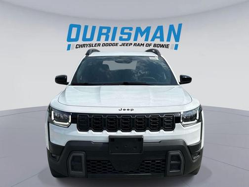 Bright White Clearcoat 2026 Jeep Cherokee Laredo 4x4
