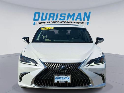 Eminent White Pearl 2019 Lexus ES 350 Base