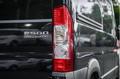 2025 RAM ProMaster 2500 Base