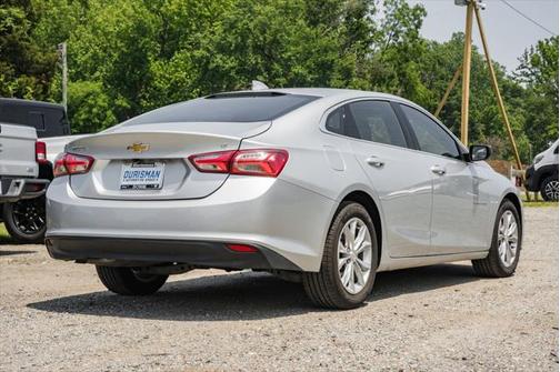 2022 Chevrolet Malibu FWD LT