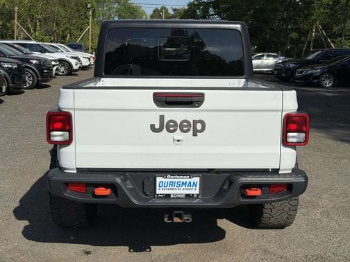 Bright White Clearcoat 2021 Jeep Gladiator Mojave 4x4