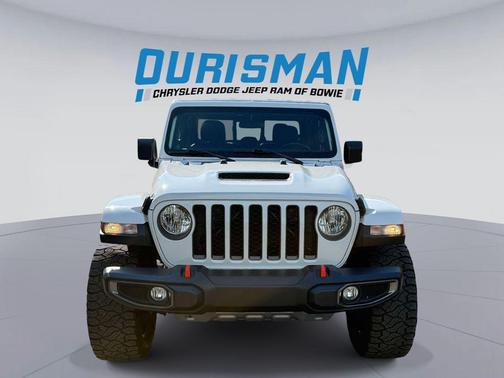 Bright White Clearcoat 2021 Jeep Gladiator Mojave 4x4