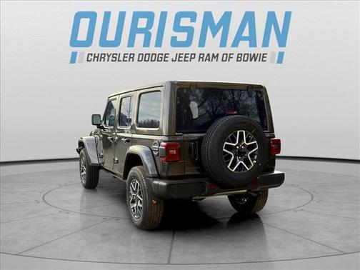2025 Jeep Wrangler 4-Door Sahara 4x4