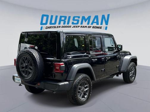 Black Clearcoat 2025 Jeep Wrangler Sport S