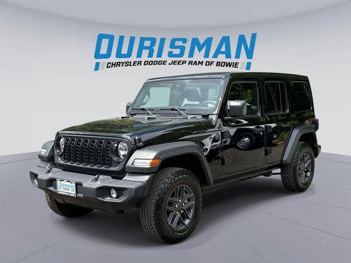 Black Clearcoat 2025 Jeep Wrangler Sport S