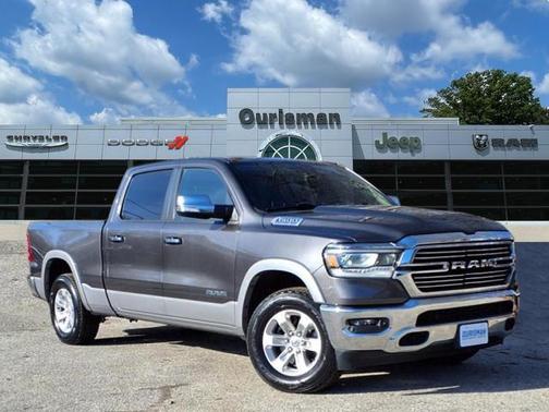 Granite Crystal Metallic Clearcoat 2020 RAM 1500 Laramie