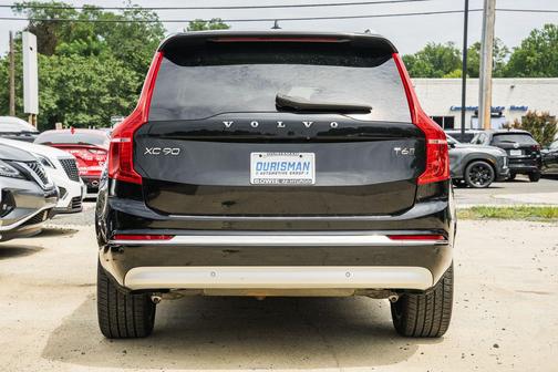 2022 Volvo XC90 T6 Inscription