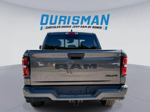 Granite Crystal Metallic Clearcoat 2026 RAM 1500 Express