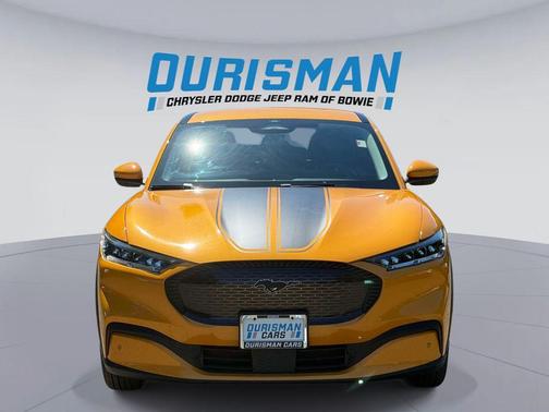 Cyber Orange Metallic Tricoat 2022 Ford Mustang Mach-E Select