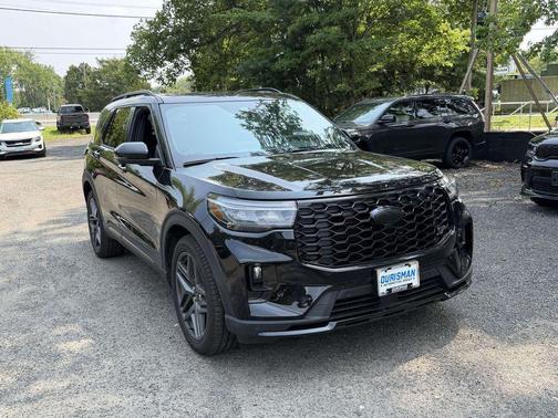 Agate Black Metallic 2025 Ford Explorer ST