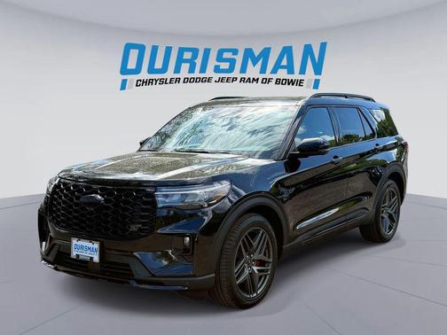 Agate Black Metallic 2025 Ford Explorer ST