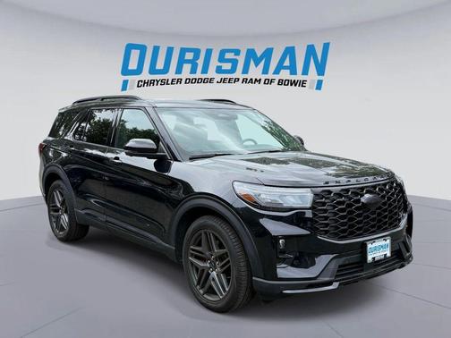 Agate Black Metallic 2025 Ford Explorer ST