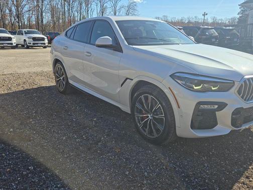 2021 BMW X6 xDrive40i