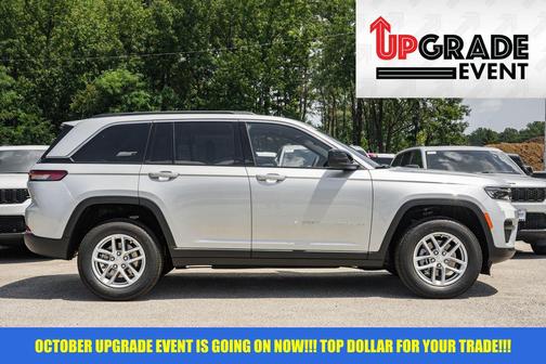 2025 Jeep Grand Cherokee Laredo
