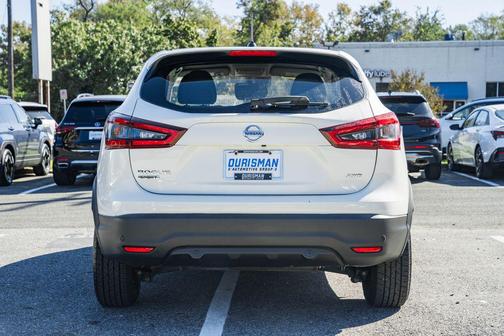 2020 Nissan Rogue Sport S