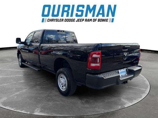 2024 RAM 2500 Tradesman Crew Cab 4x4 8' Box