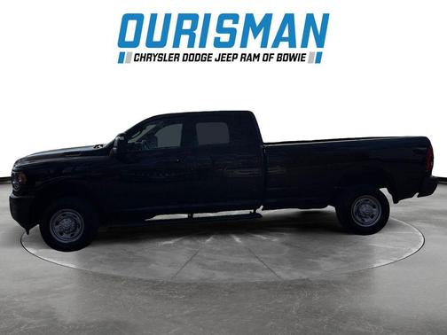 2024 RAM 2500 Tradesman Crew Cab 4x4 8' Box