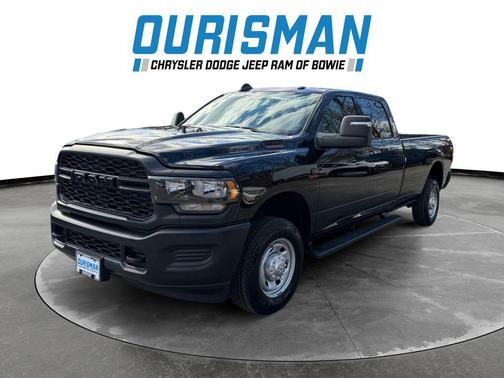 2024 RAM 2500 Tradesman Crew Cab 4x4 8' Box
