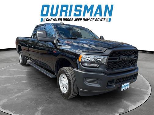 2024 RAM 2500 Tradesman Crew Cab 4x4 8' Box