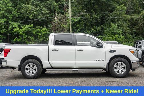 2017 Nissan Titan SV