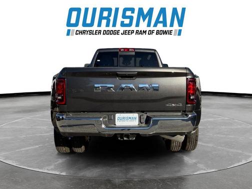 2026 RAM 3500 Tradesman Crew Cab 4x4 8' Box