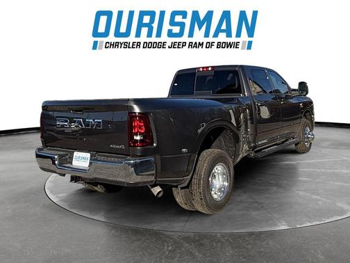2026 RAM 3500 Tradesman Crew Cab 4x4 8' Box