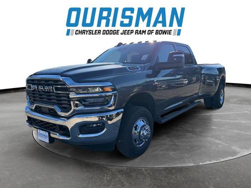 2026 RAM 3500 Tradesman Crew Cab 4x4 8' Box