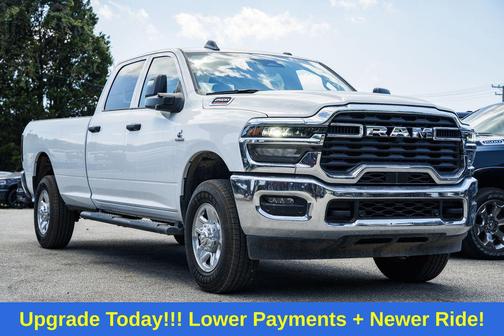 2025 RAM 2500 Tradesman Crew Cab 4x4 8' Box