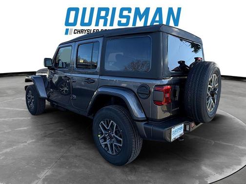 2026 Jeep Wrangler 4-Door Sahara 4x4