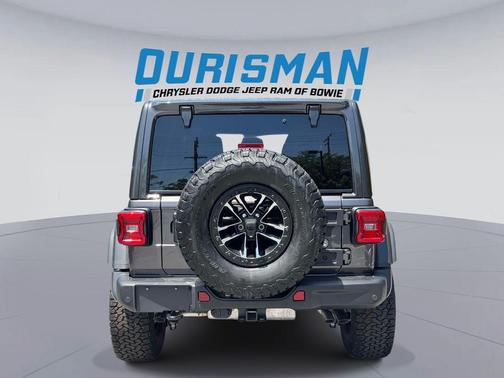 granite crystal metallic clearcoat 2026 Jeep Wrangler 4-Door Moab 392 4x4