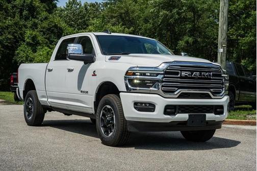2025 RAM 2500 Laramie Crew Cab 4x4 6'4' Box