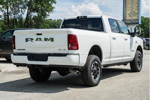 2025 RAM 2500 Laramie Crew Cab 4x4 6'4' Box