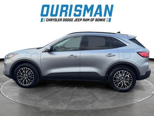 2021 Ford Escape SEL