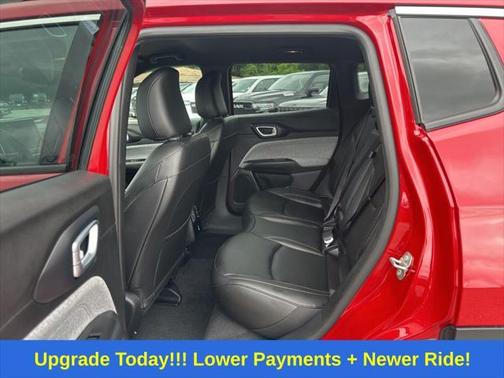 2023 Jeep Compass Latitude Lux