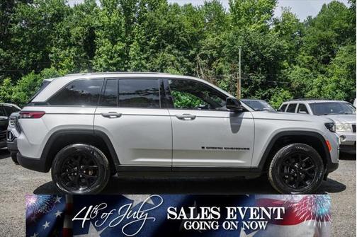 2024 Jeep Grand Cherokee Altitude