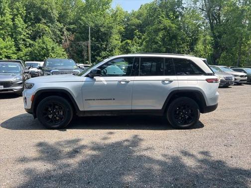2024 Jeep Grand Cherokee Altitude
