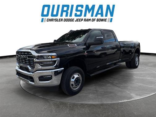 2026 RAM 3500 Tradesman Crew Cab 4x4 8' Box
