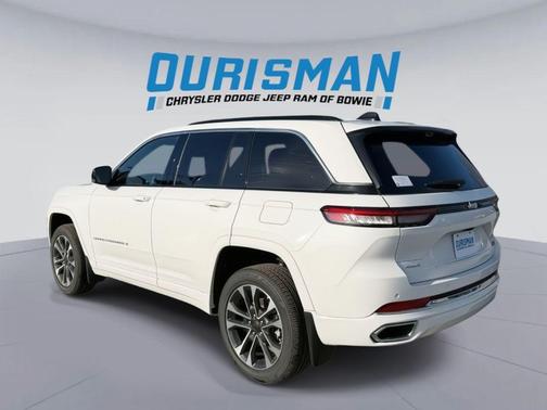 Bright White Clearcoat 2025 Jeep Grand Cherokee Overland