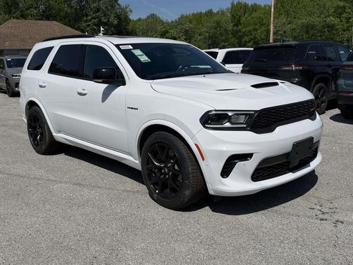 DB Black Clearcoat 2026 Dodge Durango GT Plus