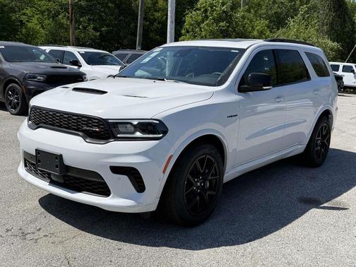DB Black Clearcoat 2026 Dodge Durango GT Plus