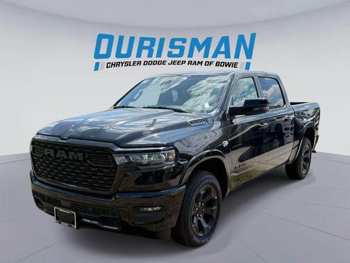 Diamond Black Crystal Pearlcoat 2026 RAM 1500 Big Horn/Lone Star