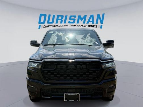 Diamond Black Crystal Pearlcoat 2026 RAM 1500 Big Horn/Lone Star