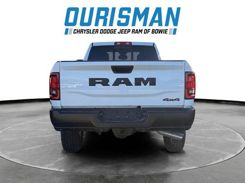2025 RAM 2500 Tradesman Crew Cab 4x4 6'4' Box