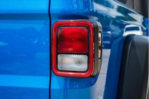 2021 Jeep Gladiator Mojave 4X4