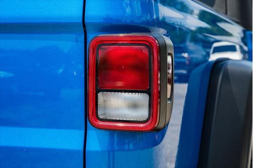 2021 Jeep Gladiator Mojave 4X4