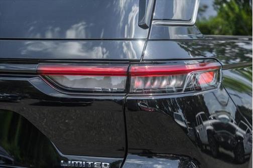 2022 Jeep Grand Cherokee Limited X
