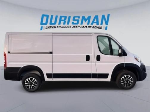2025 RAM ProMaster 3500 Low Roof